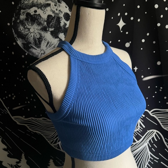 AE Ribbed Cropped Racerback Tank - Picture 5 of 6